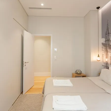 Flh Baixa Elegant Escape شقة *