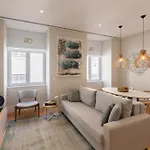 Flh Baixa Elegant Escape